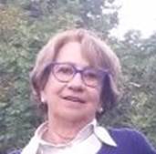 Immagine che contiene persona, vestiti, albero, Viso umano

Il contenuto generato dall'IA potrebbe non essere corretto.